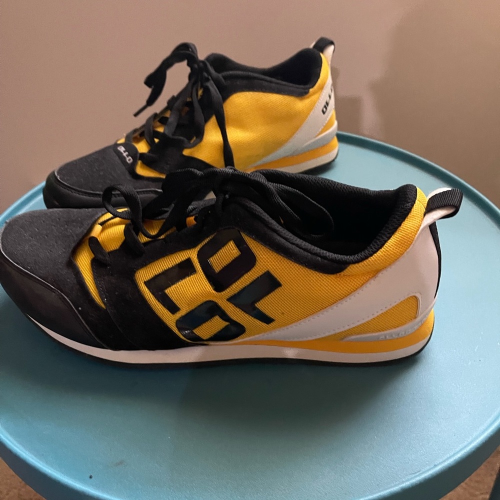 Brand new OLLO sneakers